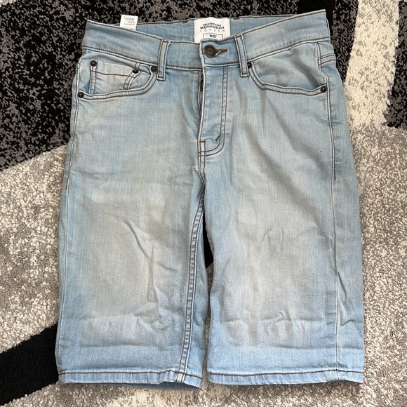 Burton Menswear Blue Denim Jean Shorts - 28” Waist - Picture 4 of 4